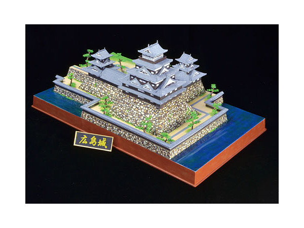 Doyusha JJ4 Japanese Edo Castle 1/700 Scale Plastic Model 