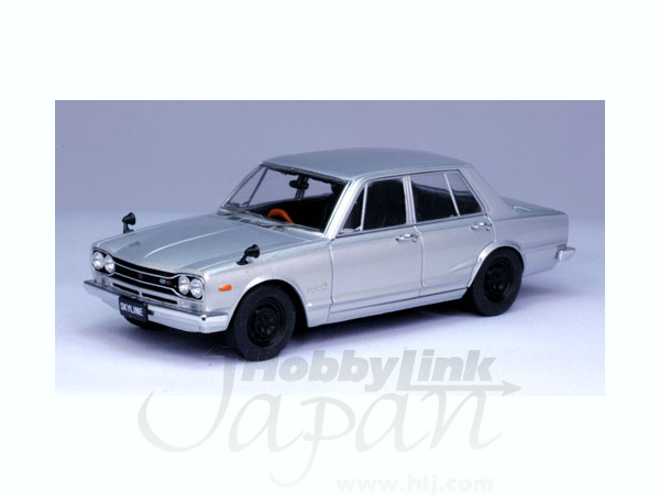 Skyline GT-R PGC10 Silver