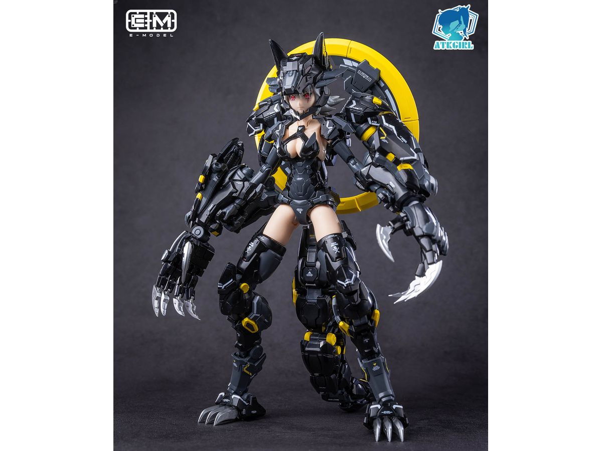 Armored Girl Werewolf Benandanti Universal Color Version