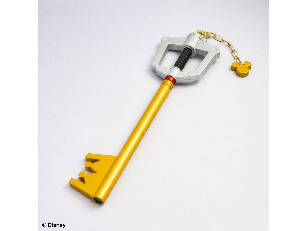 KINGDOM HEARTS Light Up Keyblade - KINGDOM KEY Darkside (Reissue)