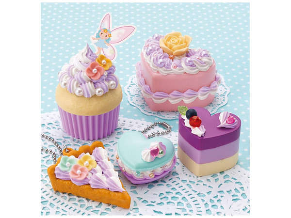 Whipple Floral Cake Set