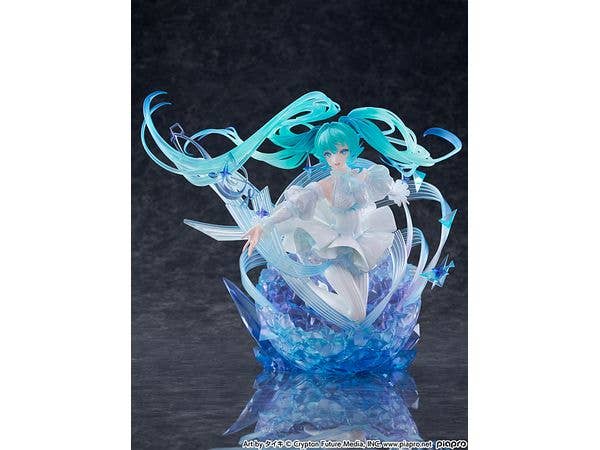 Hatsune Miku: Crystal Dress Ver.