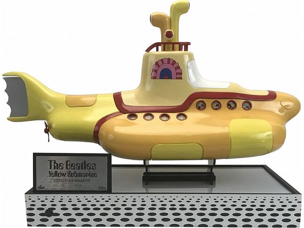 The Beatles: Yellow Submarine Studio Scale Display Model