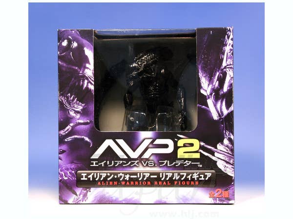 AVP2 Alien Warrior Figure: Black | HLJ.com