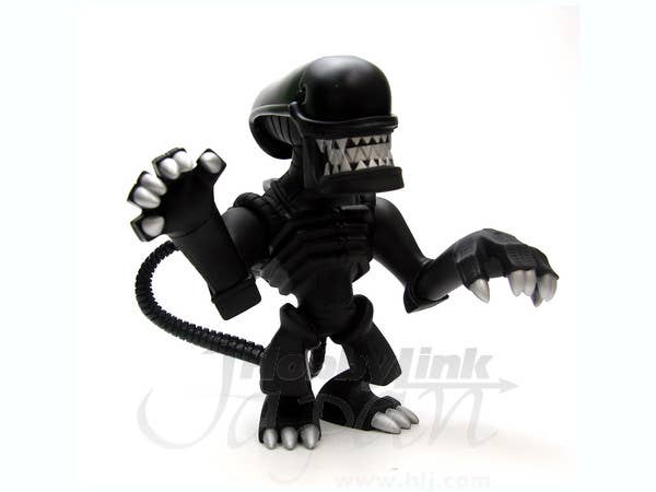 AVP X TOUMA Deform Figure: Alien | HLJ.com