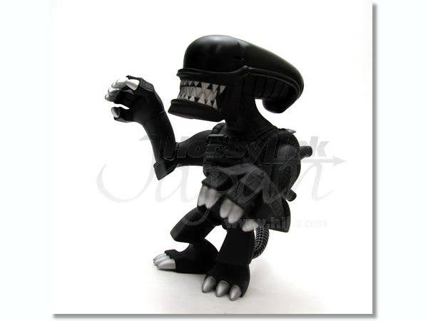 AVP x TOUMA デフォルメフィギュア　エイリアン 61MrR+-YCfL._UF894,1000_QL80_.jpg