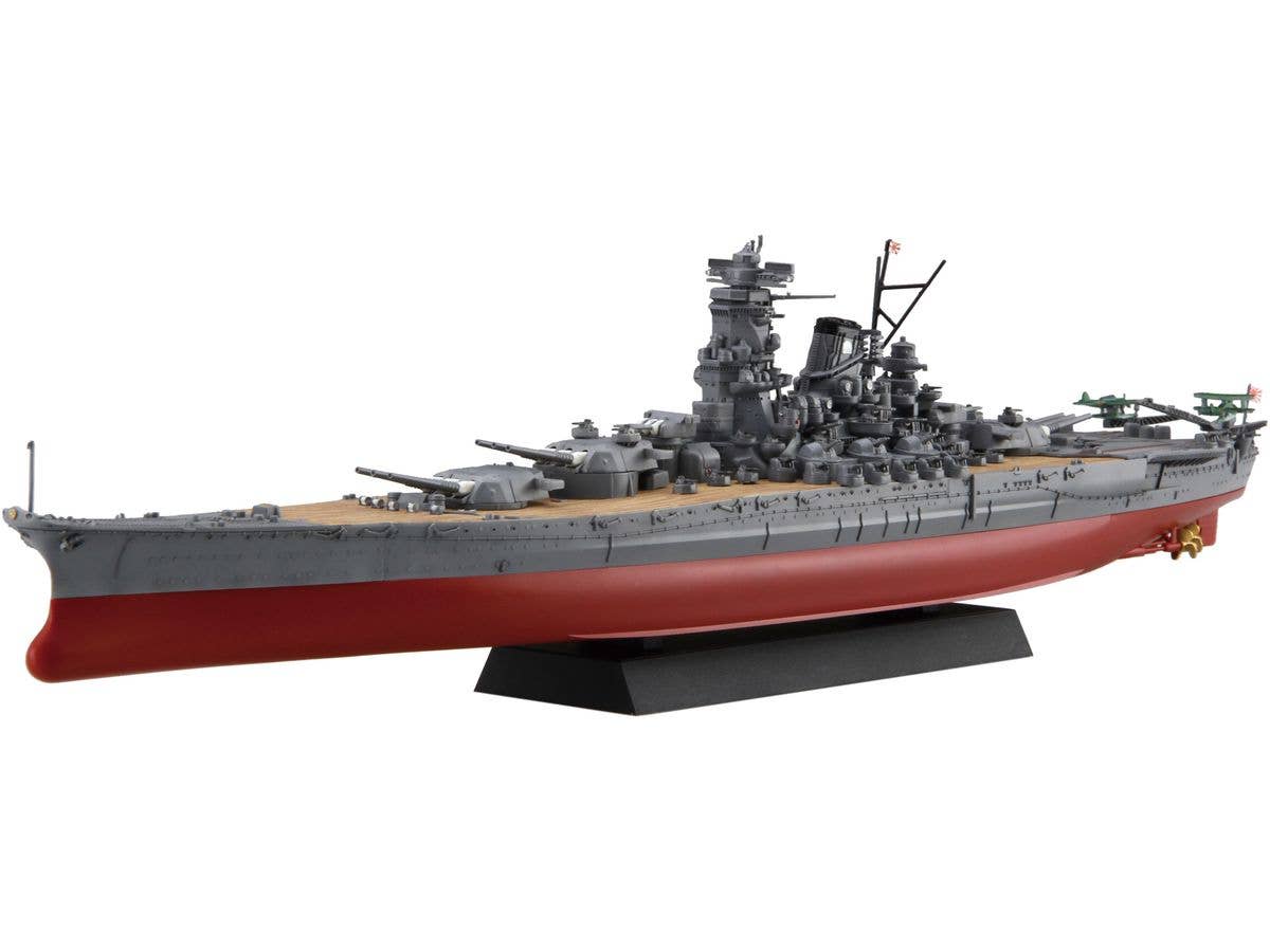 Japanese battleship Yamato Special Edition (with Wooden Deck Decals / Wood Color)