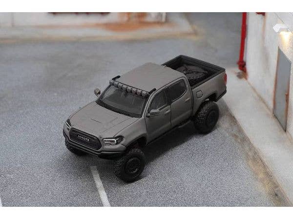 Toyota TACOMA TRD Pro 2022- (Lhd) -Mud Gray