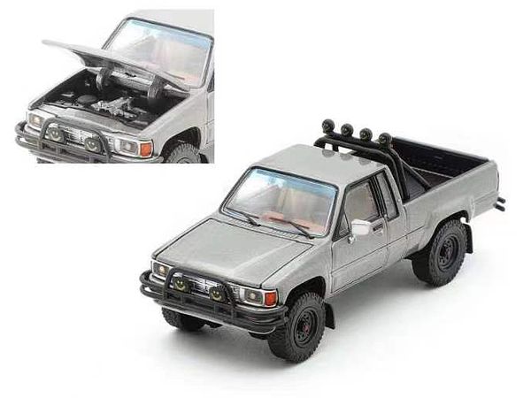 Toyota Hilux SR5 XTRA Cab 1985 - (LHD) - Gray