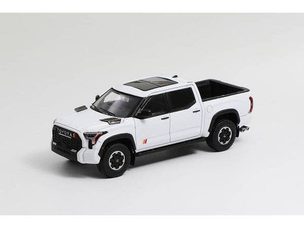 Toyota Tundra TRD PRO - (LHD) -White