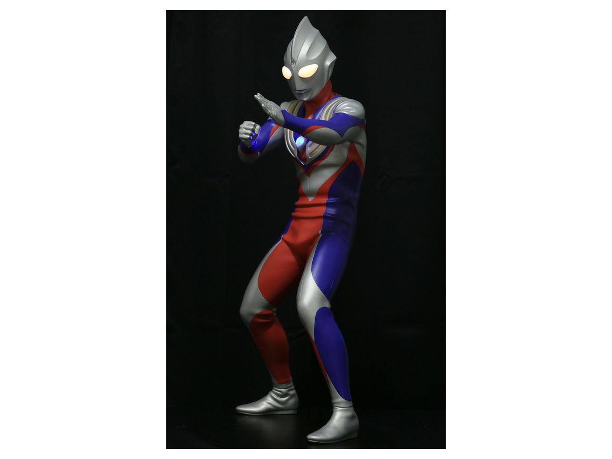 Ultraman Tiga Art Master 3D