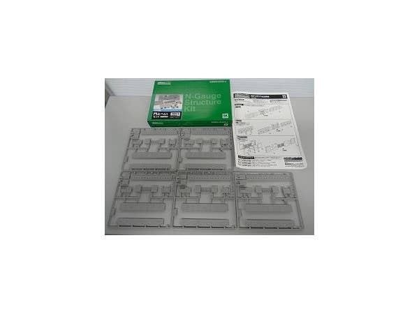 N-Gauge Structure Kit: Gate and Wall Set