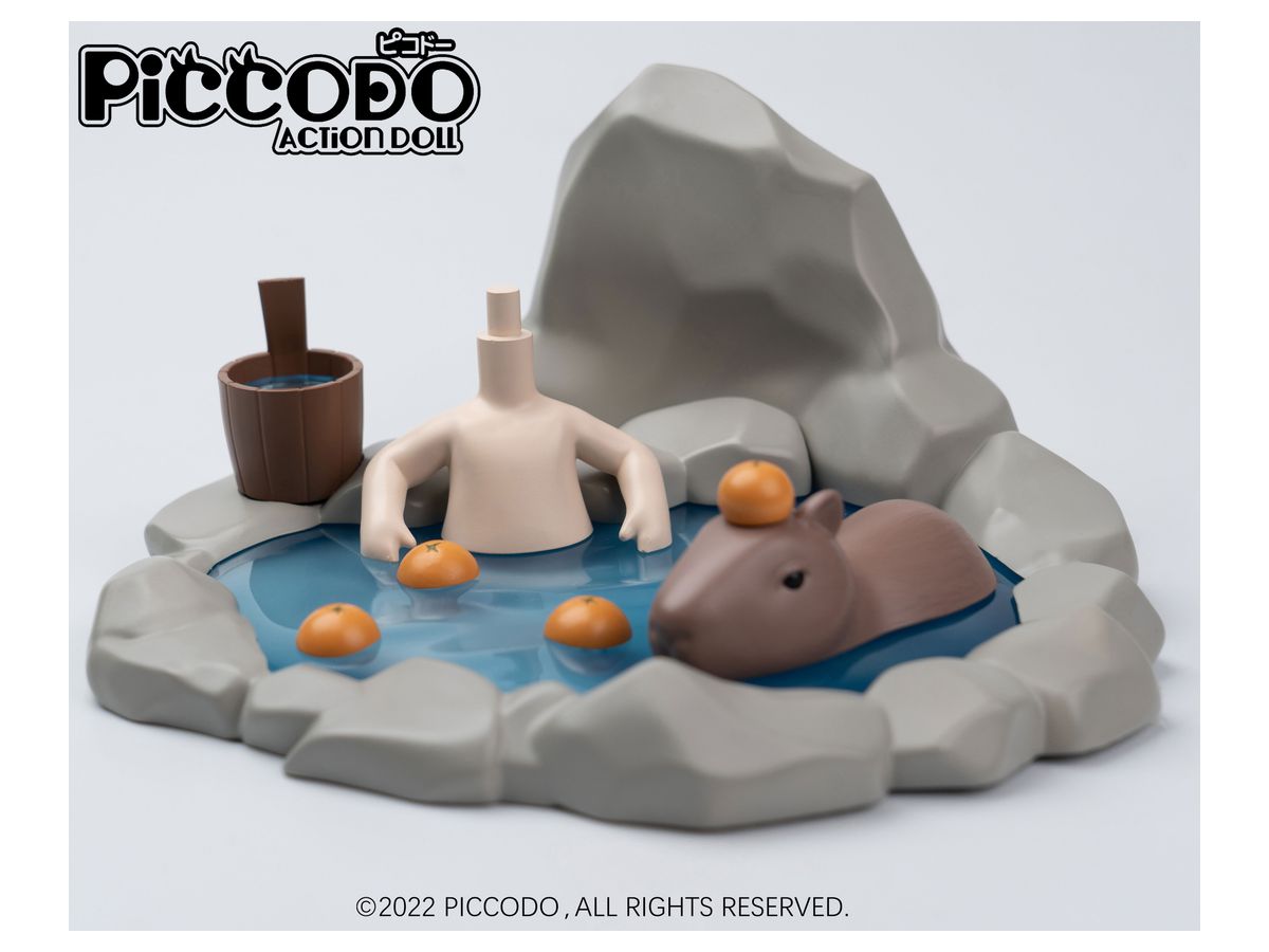 PICCODO Action Doll Diorama Head Stand Hot Spring Doll White