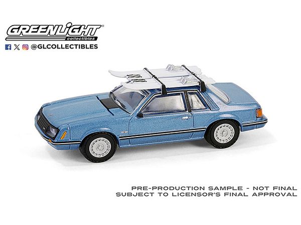 GreenLight 1981 Ford Mustang Ghia Coupe with Ski Roof Rack Medium Blue Glow