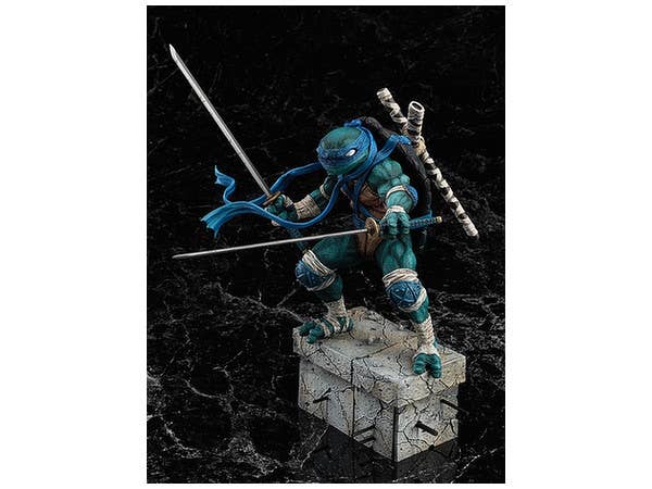 Teenage Mutant Ninja Turtles TMNT Leonardo PVC