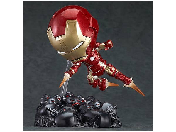 Nendoroid Iron Man Mark 43 Hero's Edition & Ultron Sentry Set