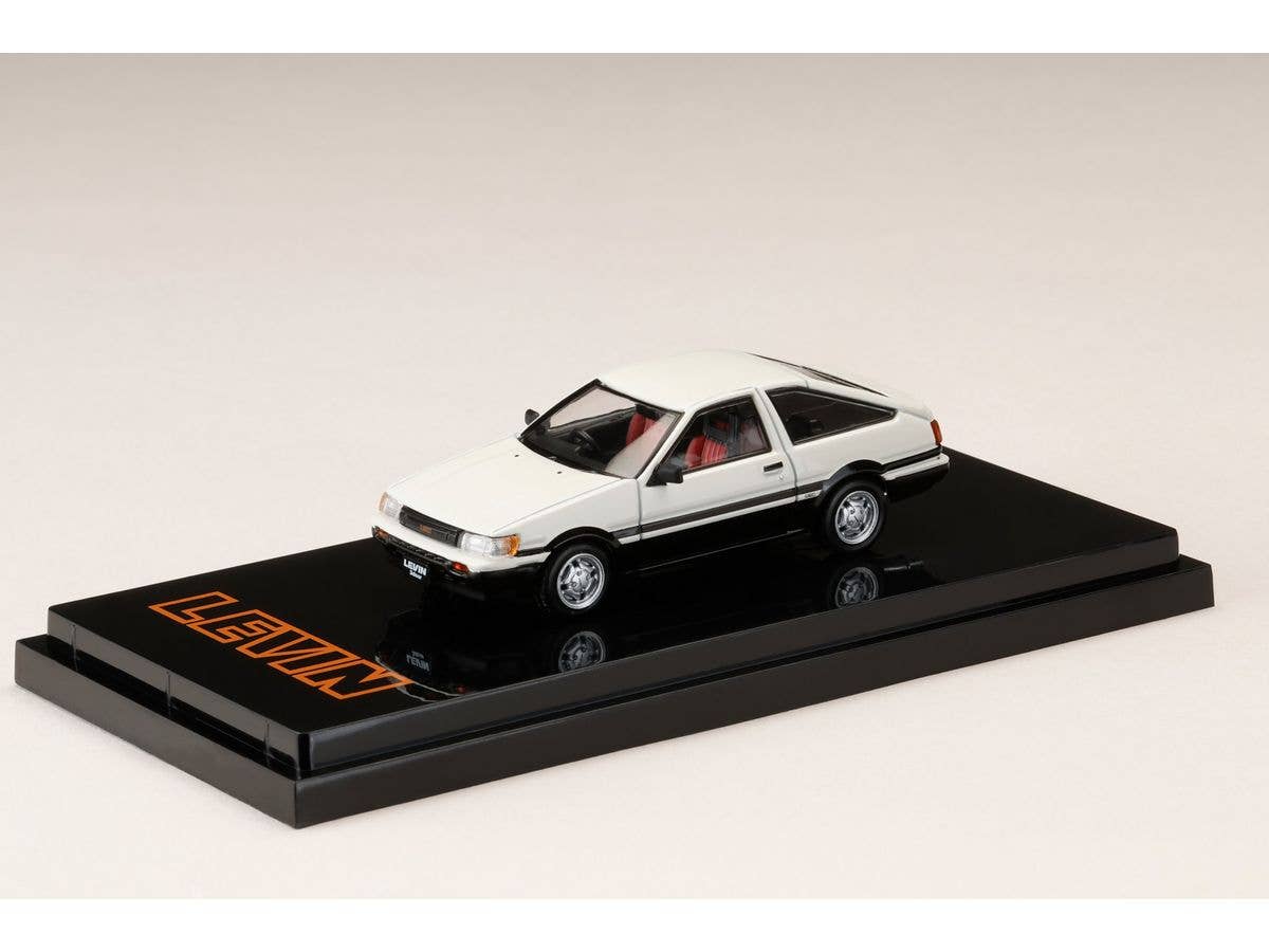 Toyota Corolla Levin AE86 3-Door GT APEX 1983 White/Black