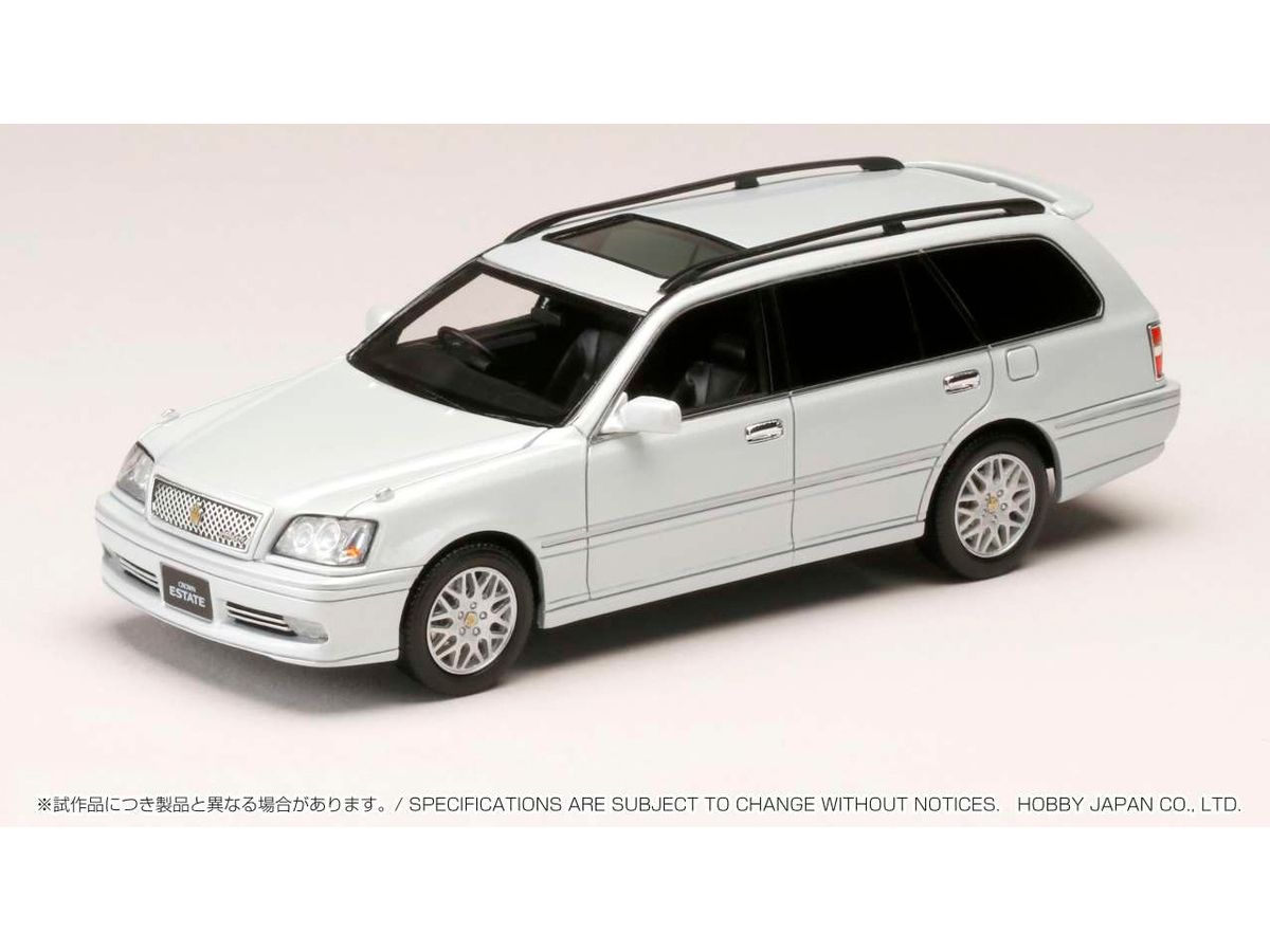 Toyota Crown Estate Athlete G White Pearl Crystal Shine
