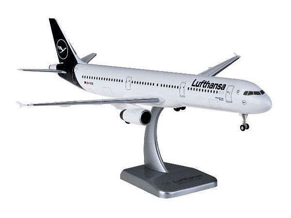 A321 Lufthansa Landing Gear Stand Included