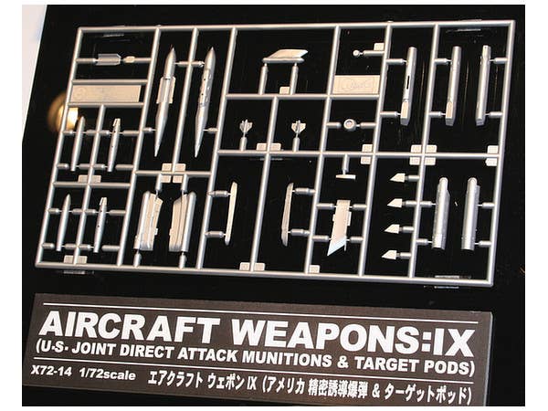 Aircraft Weapons IX U.S. Joint Direct Attack Munitions & Target Pods