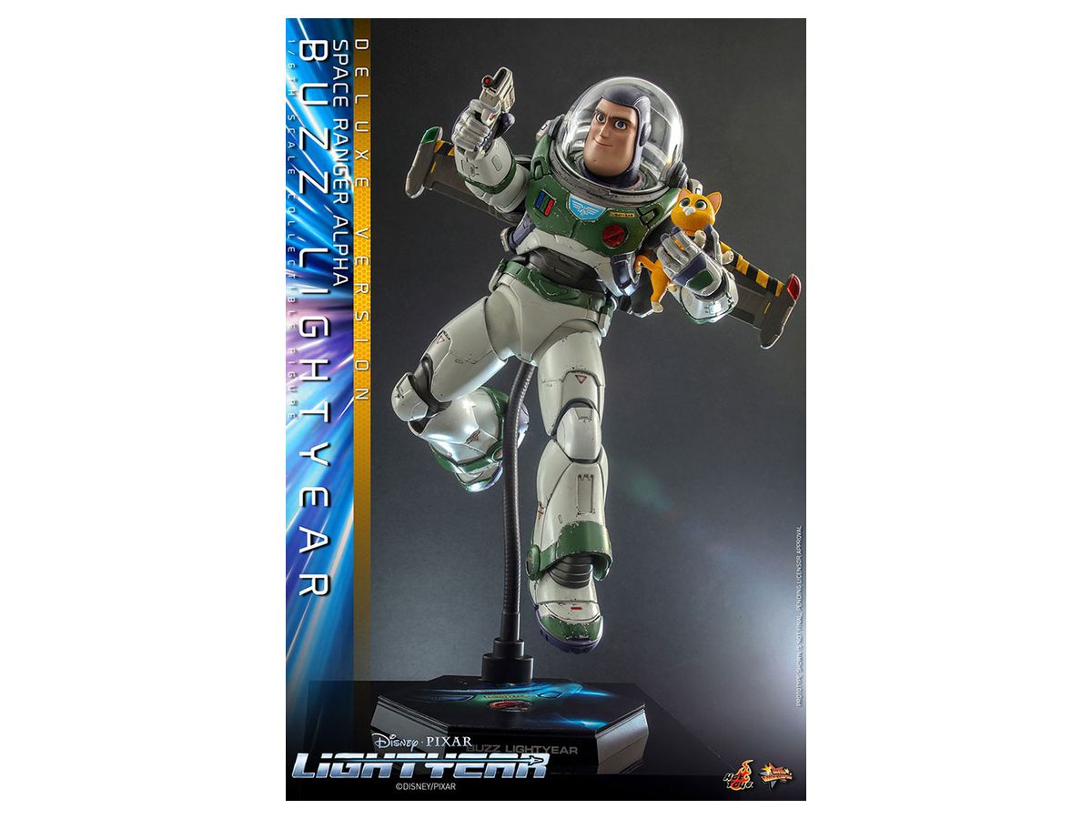 Movie Masterpiece - Fully Poseable Figure: Lightyear - Buzz Lightyear (Space Ranger Alpha / Deluxe Version)