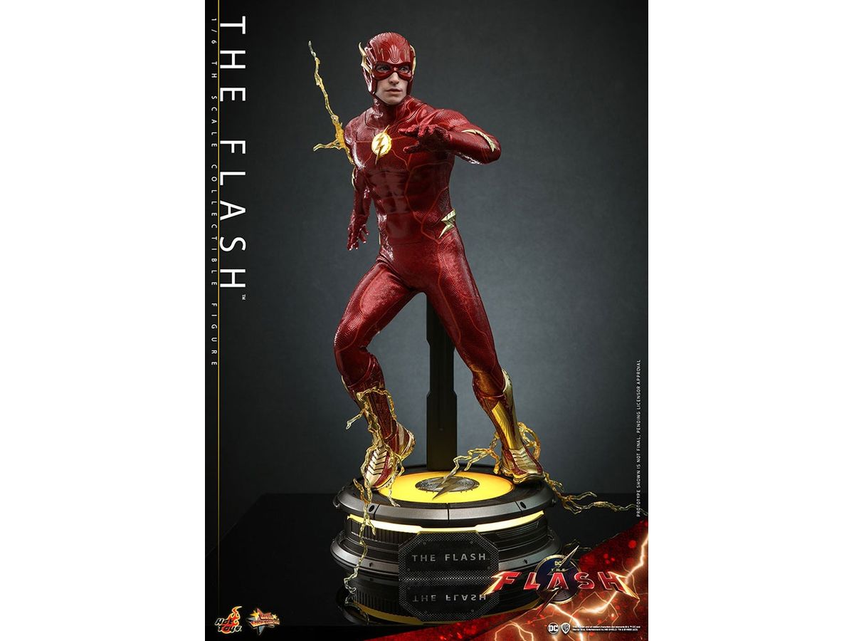 Movie Masterpiece - Fully Poseable Figure: The Flash - The Flash