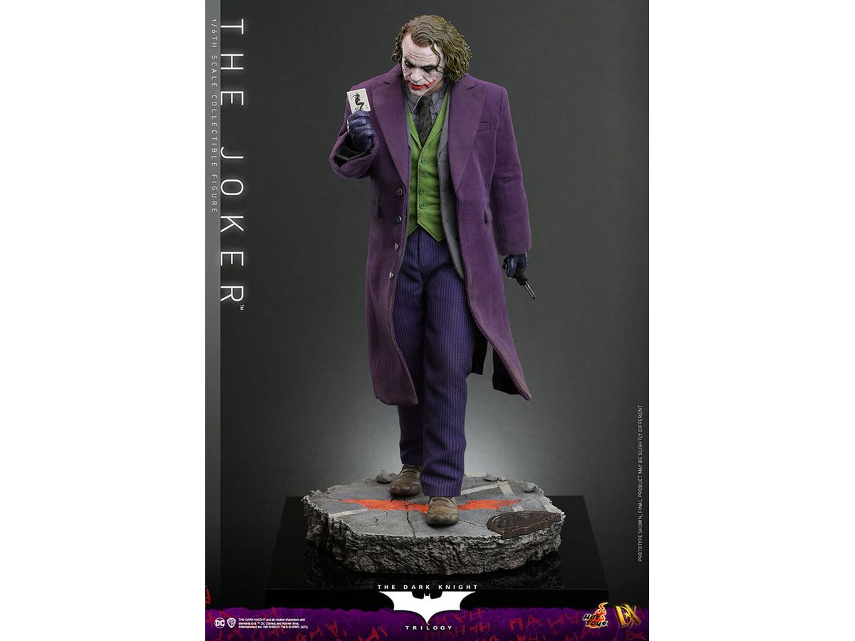 Movie Masterpiece Deluxe - Fully Poseable Figure: The Dark Knight Trilogy - The Joker