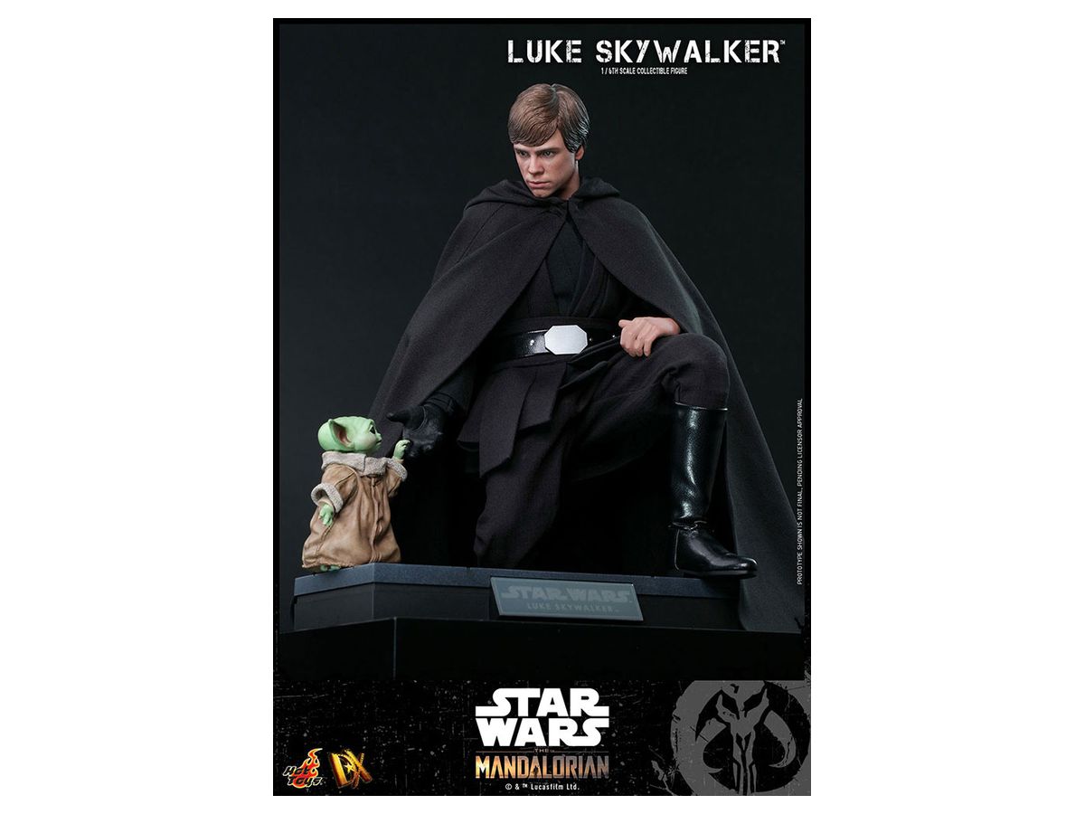 Television Masterpiece Deluxe - Fully Poseable Figure: The Mandalorian - Luke Skywalker