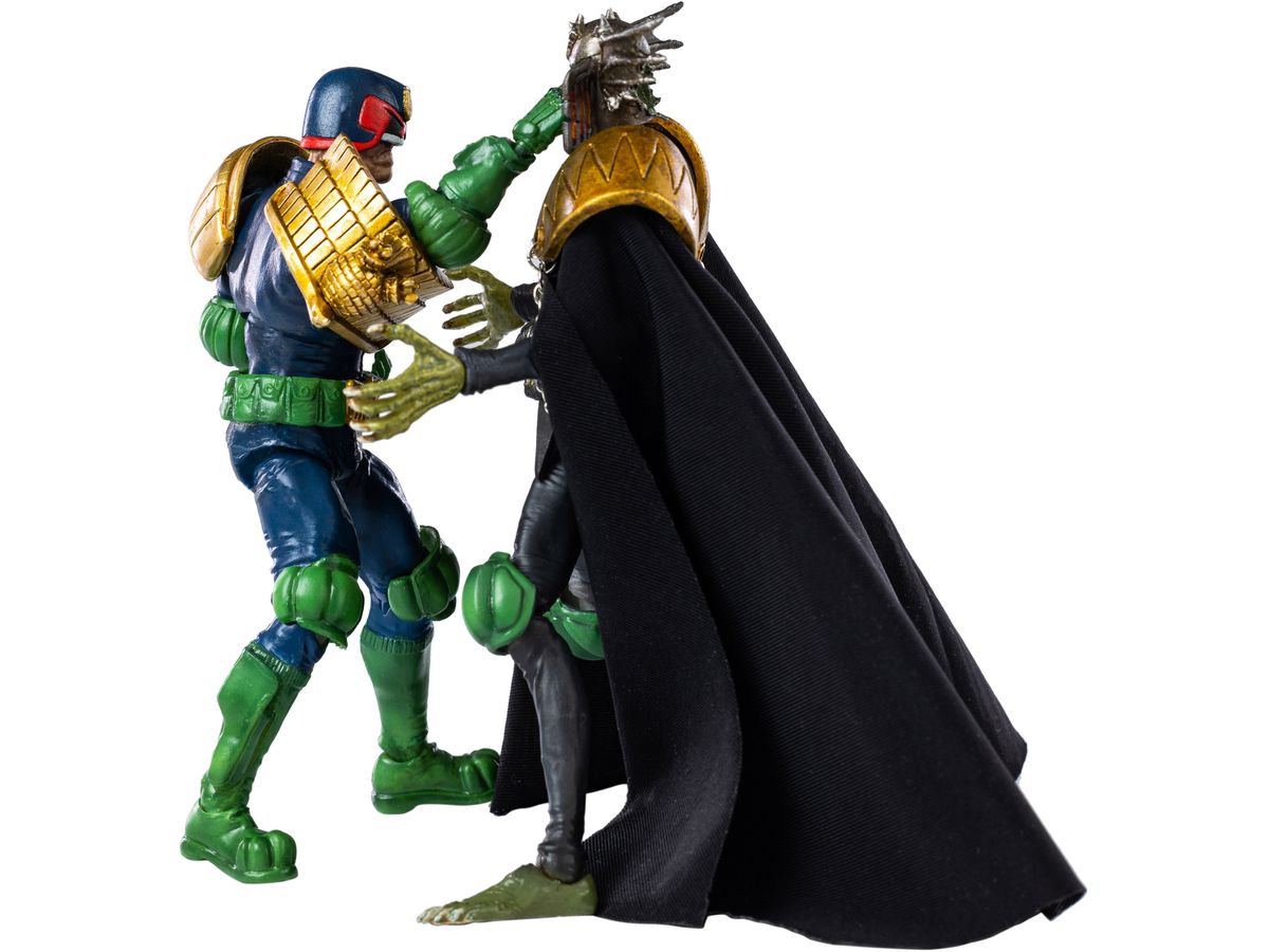 Judge Dredd Action Figure Gaze into the Fist of Dredd