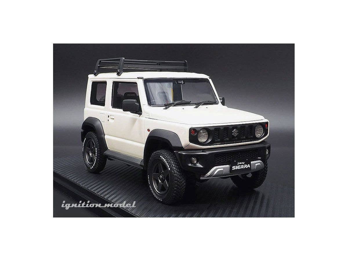 Suzuki Jimny Sierra JC (JB74W) Pure White Pearl Lift Up