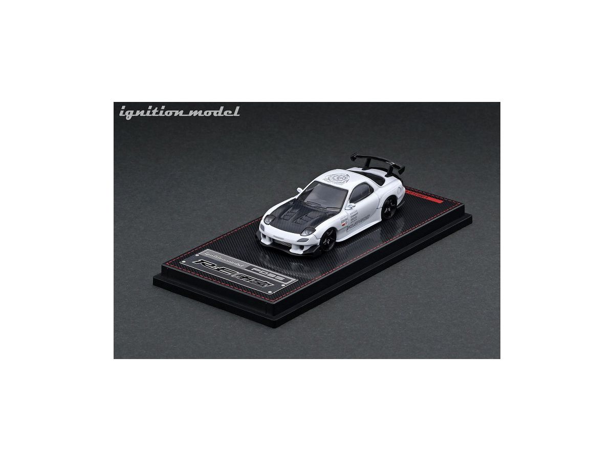 Mazda RX-7 (FD3S) RE Amemiya White