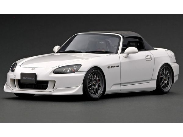 Honda S2000 (AP2) White