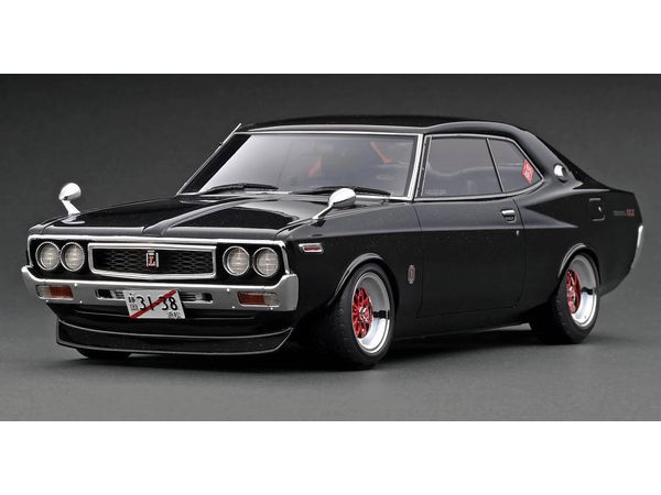 Nissan Laurel 2000SGX (C130) Metallic Black / Green