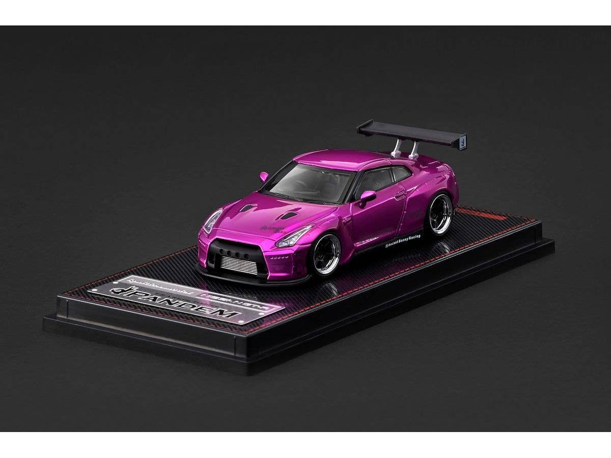 PANDEM R35 GT-R Pink Metallic