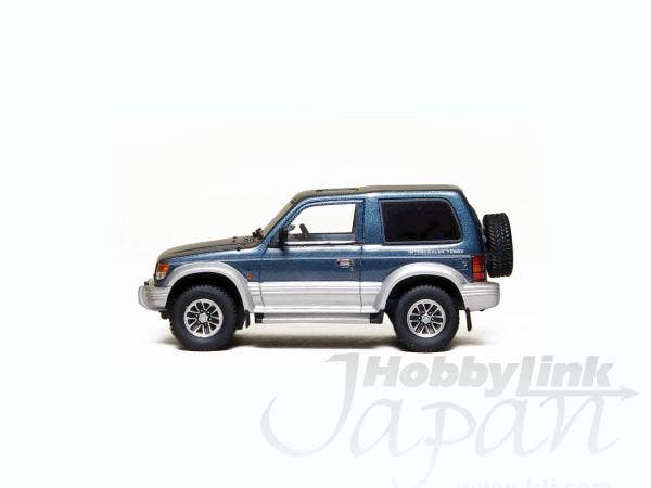 Mitubishi Pajero Metal Top Wide (1991) Normandy Blue/ Grace Silver