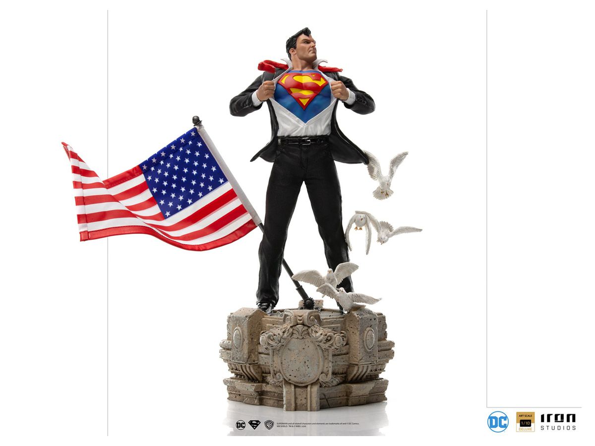 DC - Iron Studios Statue: Deluxe Art Scale - Clark Kent (Comic)