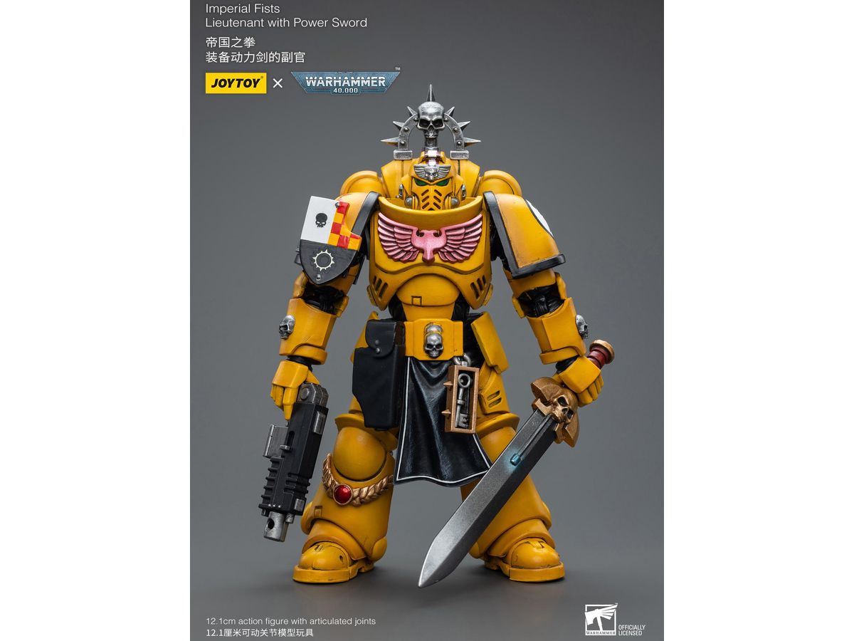 Warhammer 40K Imperial Fists Lieutenant with Power Sword