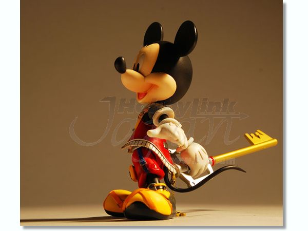 King Mickey Action Figure Kingdom Hearts Play Arts 