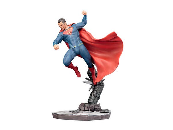 ARTFX+ Batman v Superman Dawn of Justice: Superman PVC