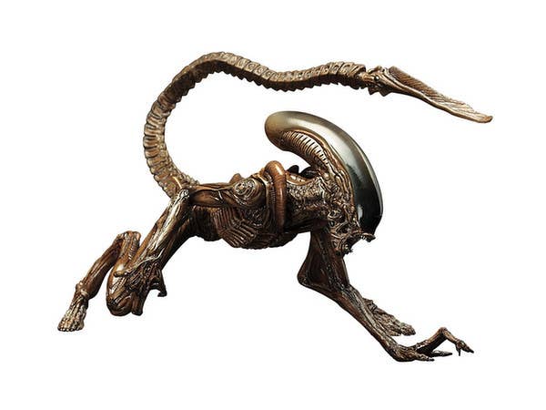 Artfx+ Dog Alien PVC