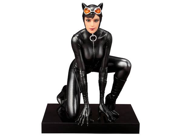 ARTFX+ DC Comics Catwoman PVC