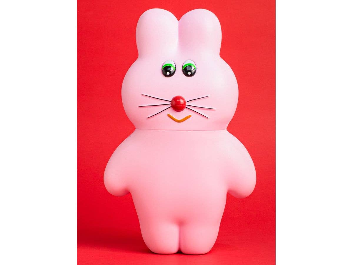 Munyu's Soft Vinyl Figure Pukupuku / Strawberry Milk