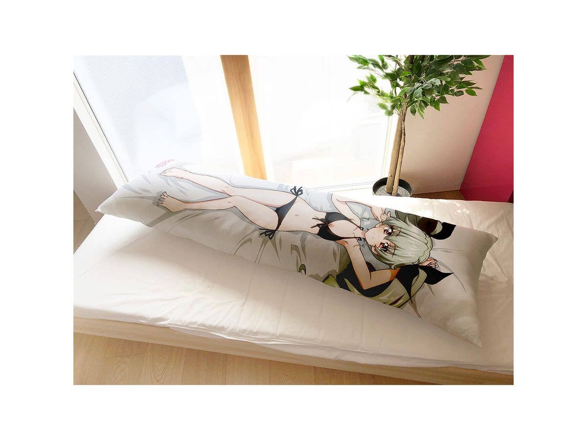Girls und Panzer Final Chapter: Specially Illustrated Body Pillow Cover (Anchovy / Black) Smooth