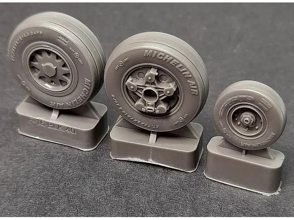 F-16 Block 40 wheels for Tamiya