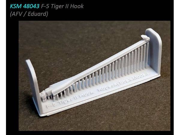 F-5 Tiger II Hook