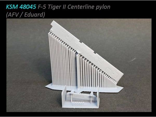 F-5 Tiger II Centerline pylon