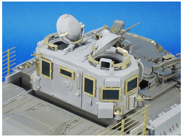 IDF PUMA Batash Dog House Set