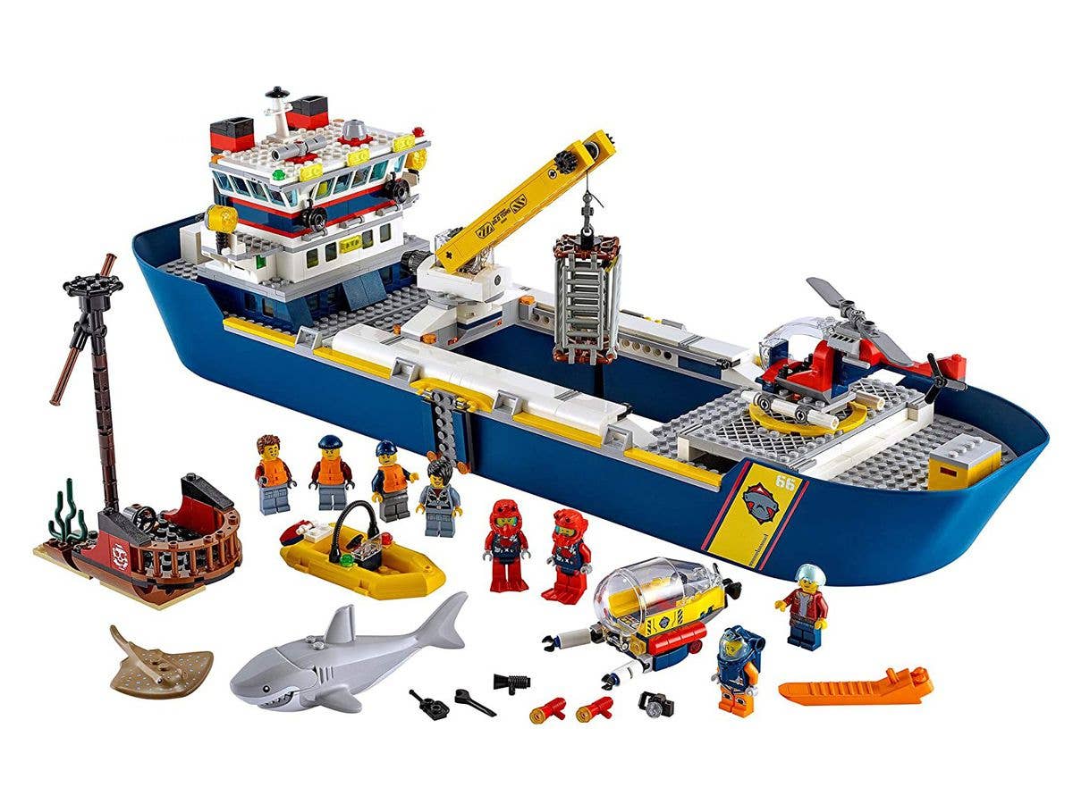 LEGO City Oceans: Marine Research Vessel