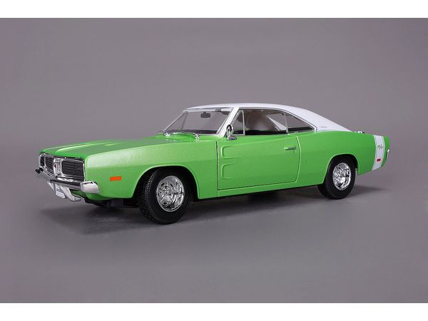 1969 Dodge Charger R/T Green/White