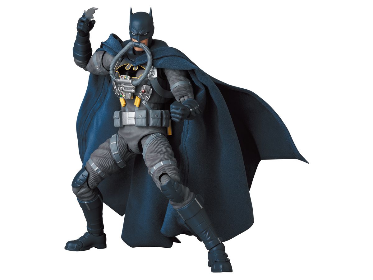 MAFEX Stealth Jumper Batman (Batman: Hush Ver.)